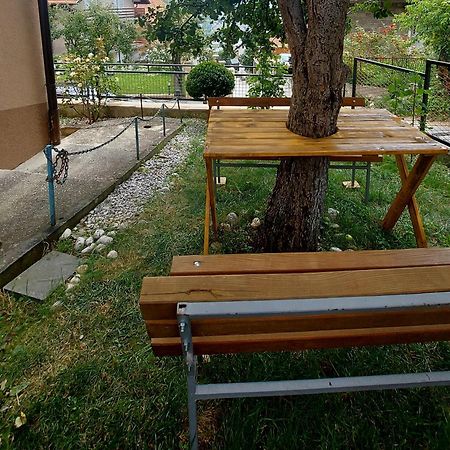 Mini Hill Apartment Sarajevo Ngoại thất bức ảnh