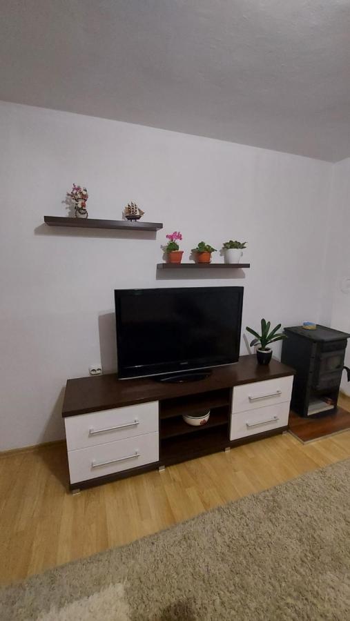 Mini Hill Apartment Sarajevo Ngoại thất bức ảnh